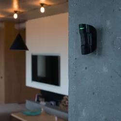 CombiProtect Безжичен детектор за движение и счупване на стъкло