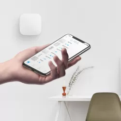 Hub Plus Усъвършенстван контролен панел Hub Plus Усъвършенстван контролен панел